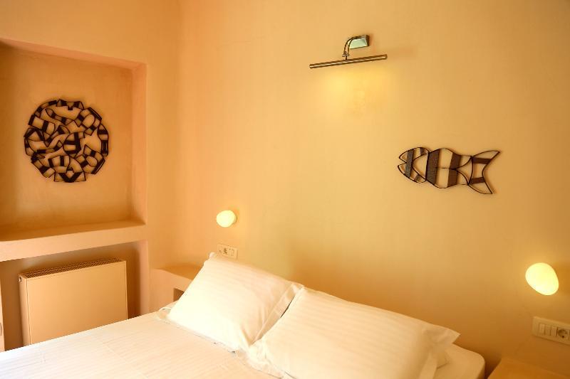 North Santorini A Luxury Spa Hotel Pýrgos Esterno foto